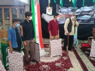 یادواره شهدا در محله مسجد اعظم /تقدیر از نوجوانان فعال مسجد