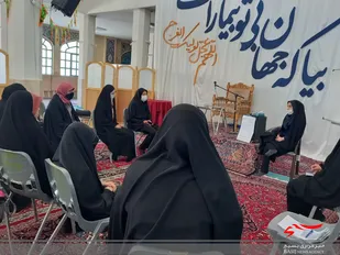 کارگاههای آموزشی سواد رسانه در پایگاه های مقاومت حوزه حضرت زهرا(س)