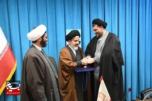 ملت ایران در دفاع مقدس تمام&zwnj;قد مقابل دشمن ایستادند