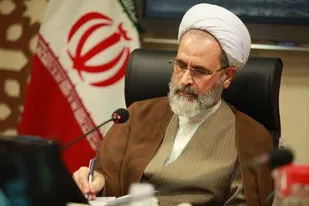 آیت الله اعرافی از فعالین ستاد بزرگداشت شهید سلیمانی تشکر و قدردانی کرد