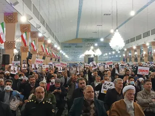 خون بهای شهید سلیمانی آزادی بیت المقدس است