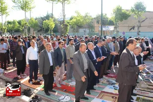 نماز با شکوه عید فطر در لردگان