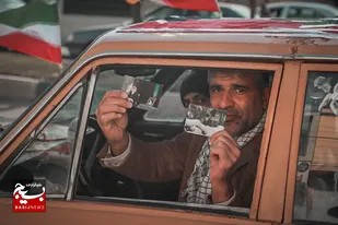 برگزاری راهپیمایی ۲۲بهمن در محمدشهر+تصاویر