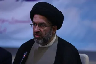 نماینده آستانه مقدسه حضرت معصومه (س) در ستاد بزرگداشت دهه کرامت؛
بزرگترین اجتماع دختران کشور در حرم حضرت معصومه(س) برگزار می&zwnj;شود