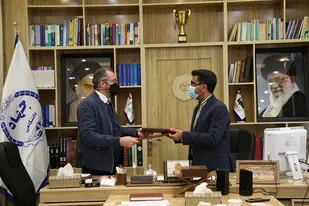 امضای تفاهمنامه همکاری بین بسیج سازندگی و جهاددانشگاهی فارس