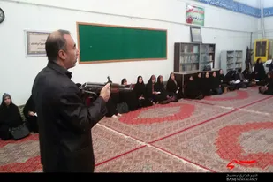 کارگاه آموزشی آشنایی با سلاح مربیان آمادگی دفاعی در ملایر