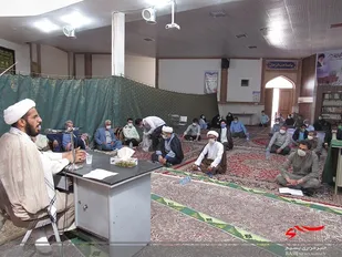 اصل اولیه در برگزاری مراسمات عزاداری حفظ سلامت مردم و عزادارن است