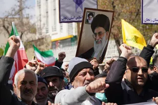 حضور حماسی و با صلابت مردم پایتخت شور و شعور حسینی در راهپیمایی روز جهانی قدس +تصویر