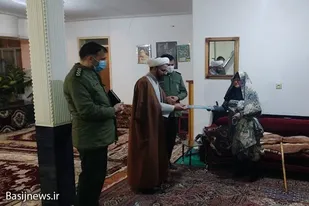 دیدار فرمانده سپاه فامنین با خانواده شهیدان نعمتی و لطیفی