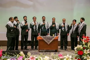 تجلیل از ۱۵ اثر برگزیده همایش &laquo;نماز، نماد قدرت و اقتدار معنوی&raquo;مشهد