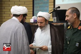 آیین تکریم و معارفه مسئول دفتر نمایندگی ولی فقیه قرارگاه ثامن&zwnj;الائمه (ع) سپاه در مشهد + عکس