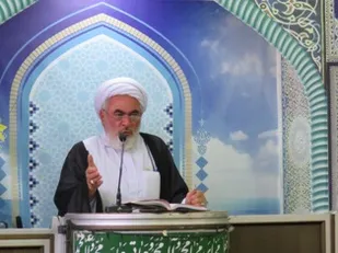 اگر مردم و مسئولان دین را محور زندگی خود قرار می&zwnj;دادند، بسیاری از مشکلات کنونی جامعه وجود نداشت.