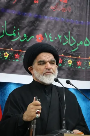 تقوا از مومن در مقابل بدیها محافظت میکند
