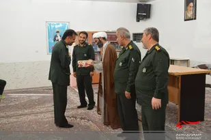 آیین معارفه جانشین فرماندهی ناحیه مقاومت تنگستان برگزار شد