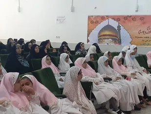 جشن بزرگ دختران نور در سالن اجتماعات هلال احمر شهرستان بافق