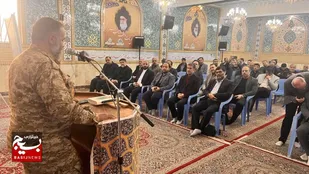 نشست بصیرتی فرماندهان پایگاه&zwnj;های بسیج حوزه ادارات برگزار شد
