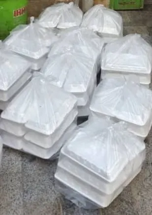 از طبخ و توزیع غذای گرم تا گوشت قربانی بین نیازمندان روستای میان آباد بسطام