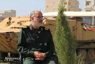رشادت&zwnj;های شهید&laquo;آنجفی&raquo;همچون ستاره&zwnj;ای پرفروغ در تاریخ دفاع مقدس استان مرکزی می&zwnj;درخشد/نیروهای مسلح ایران در اوج قدرت دفاعی است