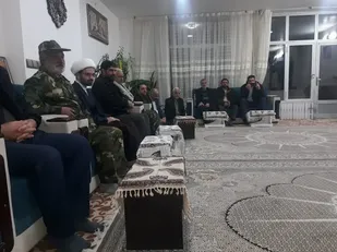 دیدار رزمندگان و بسیجیان گردان ۱۰۶ امام حسین علیه السلام با خانواده شهید علی اسماعیلی
