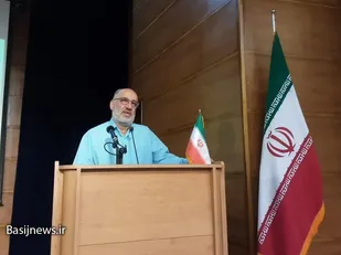 شهید چمران در مقاطع حساس انقلاب جهادگونه وارد میدان میشد/پیشتازی در عرصه های جهاد علمی و جهاد تبیین از رسالت های مهم اساتید است