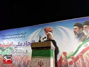 حضور مردم در صحنه، ضامن پیروزی انقلاب است