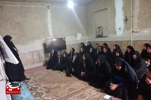 نشست روشنگری با موضوع &laquo;تبیین جایگاه و هویت زن مسلمان&raquo; در زاهدان برگزار شد