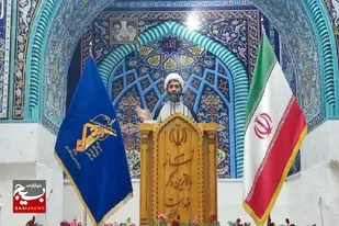 سپاه پاسداران مولود انقلاب است