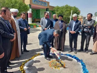 نهضت احداث چمن مصنوعی در مدارس کهگیلویه و بویراحمد با کلنگ زنی ۱۰چمن  ورزشی