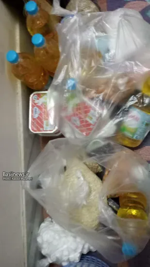 به همت پایگاه حضرت معصومه (س) تابع حوزه حضرت فاطمه (س) سپاه فلاورجان تعدادی بسته معیشتی تهیه و بین نیازمندان توزیع گردید.
