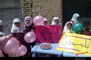 جشن نیمه شعبان در مهد قرآنی نورالثقلین روستای حسین&zwnj;آباد عاشوری