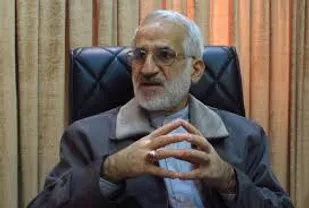 دولت شعار می دهد چون عملکرد خاصی ندارد