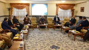 بررسی جدایی ری از تهران در دیدار  جمعی از نمایندگان مجلس با آیت الله ری شهری