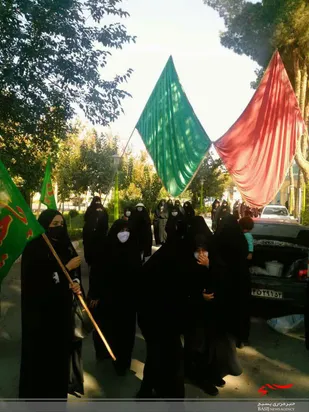 همایش پیاده روی به مناسبت هفته دفاع مقدس در نجف آباد+تصویر
