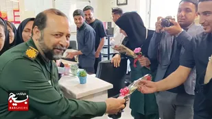تجلیل مسئولین شهرستان میامی از پرستان بیمارستان امام رضا (ع) + تصاویر