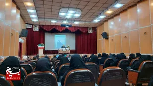 برگزاری همایش طلایه داران زینبی در شاهرود + تصاویر