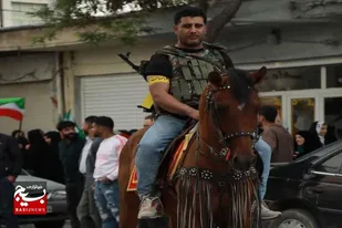 رژه حماسی سوارکاران انقلابی بهار