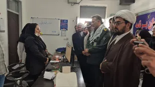 ویزیت رایگان بیش از ۱۰۰ نفر در محلات کم&zwnj;برخوردار زهک