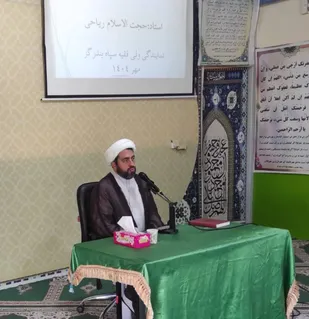 راه نجات انسان&zwnj;ها در دو راهی&zwnj;های زندگی ، تقواست