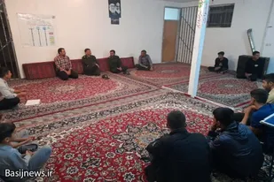 بازدید فرمانده سپاه فامنین از پایگاه امام حسین(ع) و پایگاه امام رضا(ع)