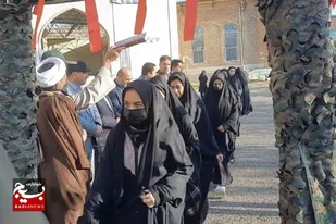 کاروان راهیان نور بسیج دانش آموزی میانه راهی جنوب شد