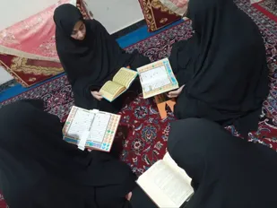 برگزاری محفل انس با قرآن کریم به مناسبت هفته دفاع مقدس در گوهرکوه