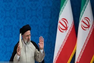 تاکید بر تشکیل کابینه&zwnj;ای در تراز انقلاب/رییس جمهور منتخب مراقب جریان&zwnj;های فرصت طلب باشد