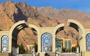 توهین یکی از کارکنان دانشگاه رازی به حاج قاسم!