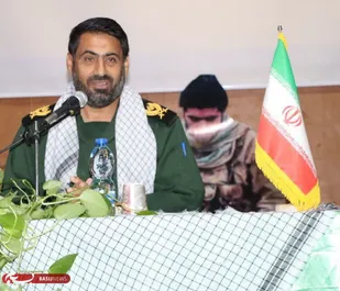 کارگران رزمندگان جبهه تولید و شهدا الگوی خدمت هستند