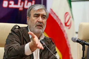 انتقاد نماینده شیراز و زرقان از عدم توجه به شایسته سالاری در انتصاب برخی مدیران