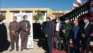 نواختن زنگ انقلاب در قنات ملک  زادگاه شهید سلیمانی
