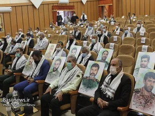 همایش تجلیل از ایثارگران شهرستان تیران وکرون