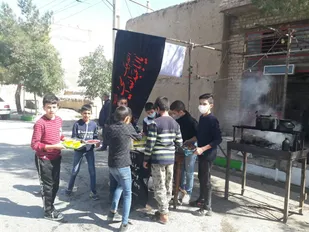 برپایی موکب نوجوانان بسیجی در روستای خیج شاهرود+ تصاویر