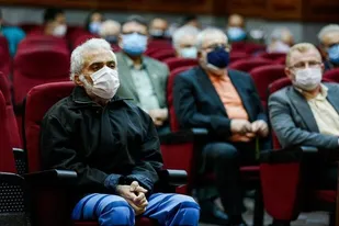رعیت: من فقط یک کارمند بودم/ ماجرای کارتن خواب&zwnj;هایی که مدیر شدند!