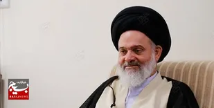 آیت&zwnj;الله حسینی بوشهری: دشمن به دنبال از بین بردن پیوند میان مردم و انقلاب است